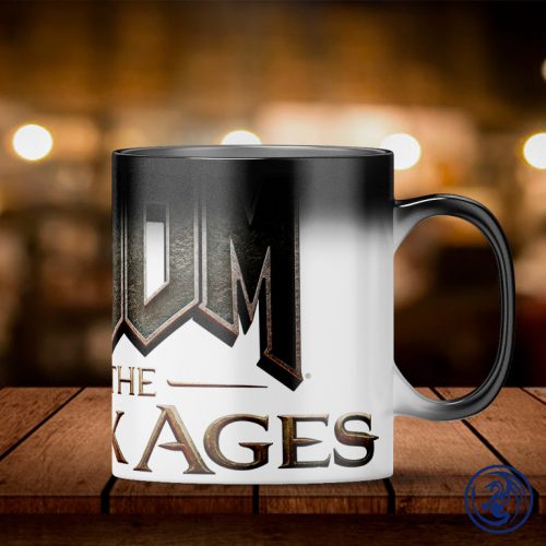 Hrnček Doom - The Dark Ages logo (Meniaci farbu)