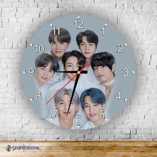 BTS okrúhle sklenené nástenné hodiny