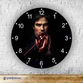   Upírske denníky - Damon Salvatore okrúhle sklenené nástenné hodiny